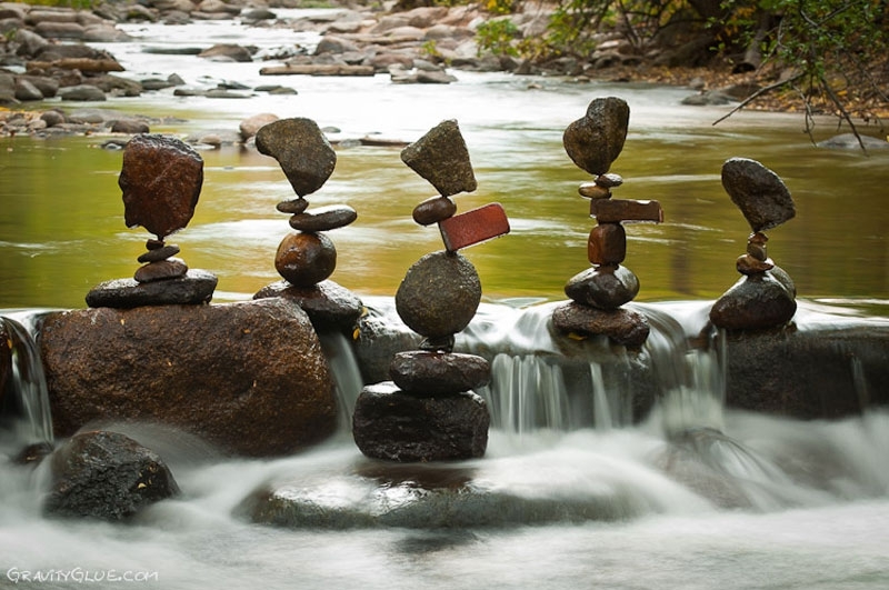 Искусство балансировки камней (Rock Balancing)