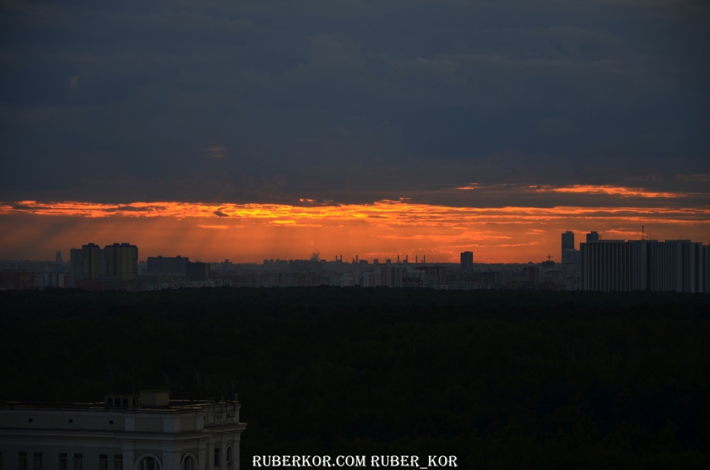 Виды с крыши на площадь Ильича и Новогиреевска 2014г Москва .