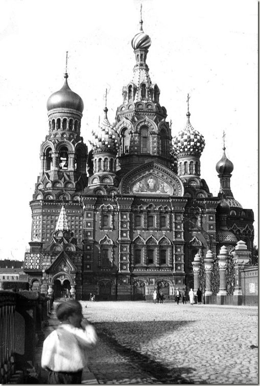 Экскурсия по Советскому Союзу 30-ых годов