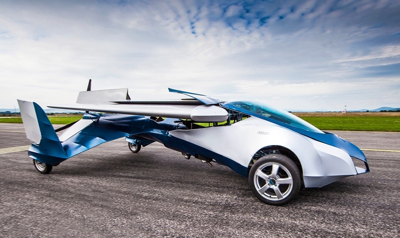 Будущее уже наступило: летающий автомобиль