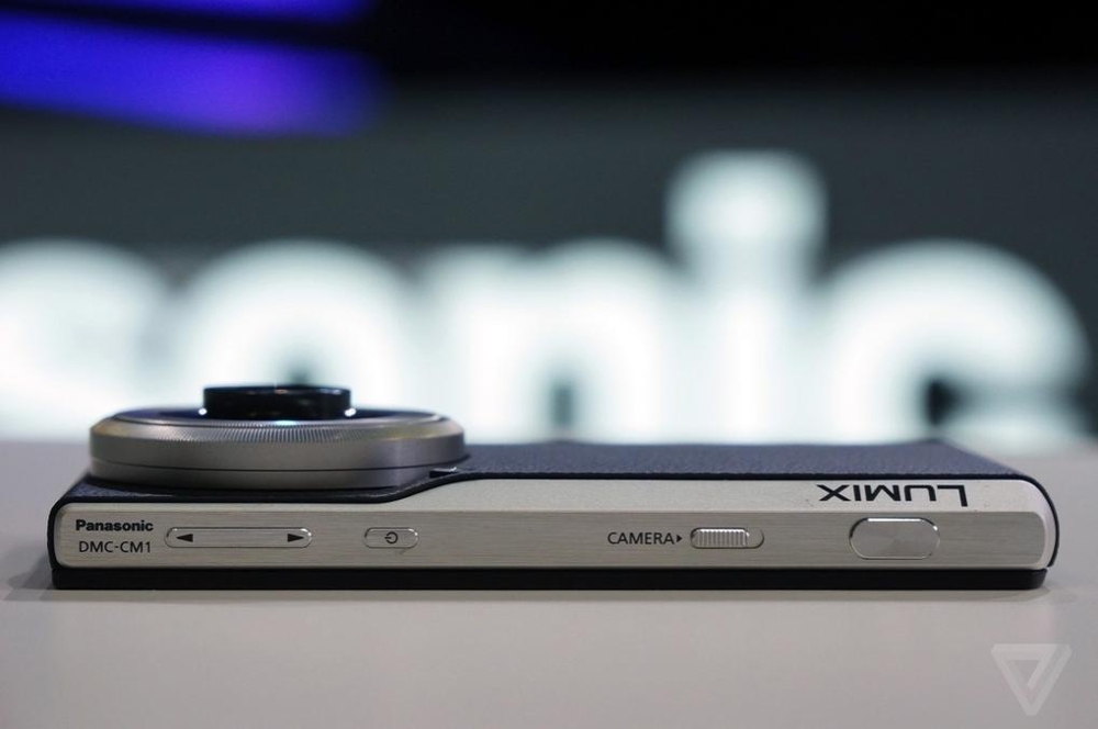 Смартфон Panasonic Lumix CM1 получил 20-Мп камеру с дюймовым сенсором