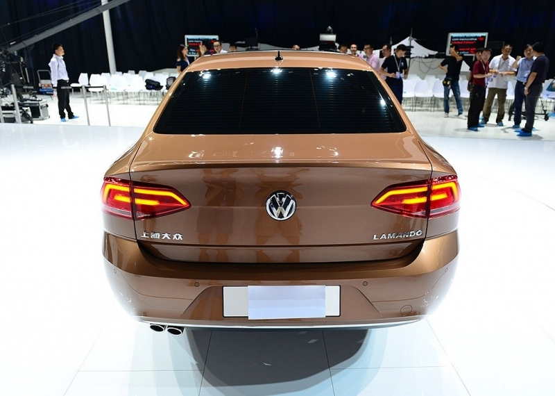 Первые фотографии китайского седана Volkswagen Lamando 