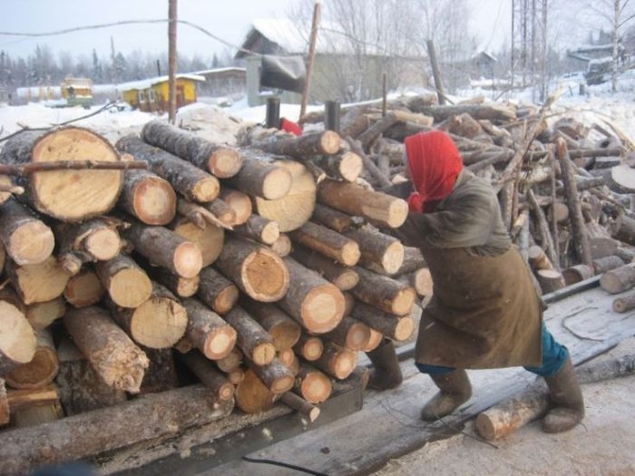 Есть женщины в русских селеньях