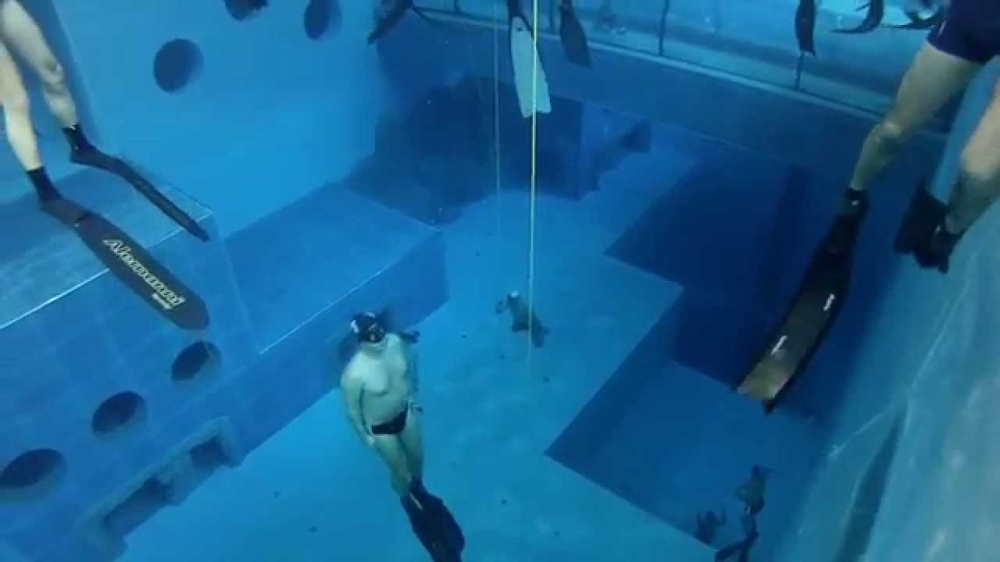 Новый самый глубокий бассейн в мире