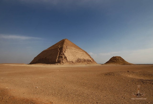 Спутница Ломаной Пирамиды, Полное прохождение