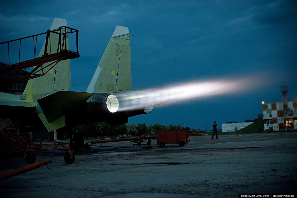  Производство самолетов Су-30 и Як-130