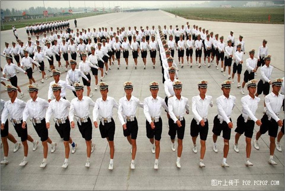 Как готовят копи/пестов к параду 1 Октября в Китае.