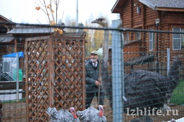 Николай Николаевич Дроздов в Ижевском зоопарке