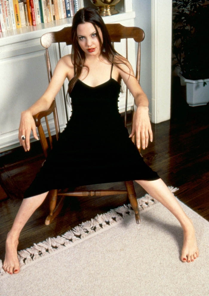 Аппетитная Анджелина Джоли, год 1994