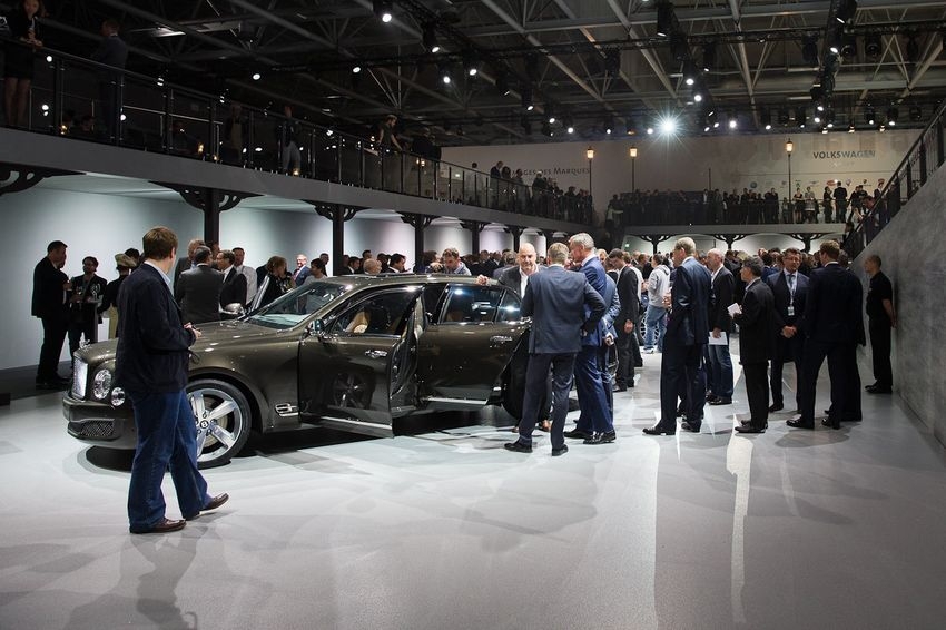 Большой фоторепортаж с Paris Motor Show 2014
