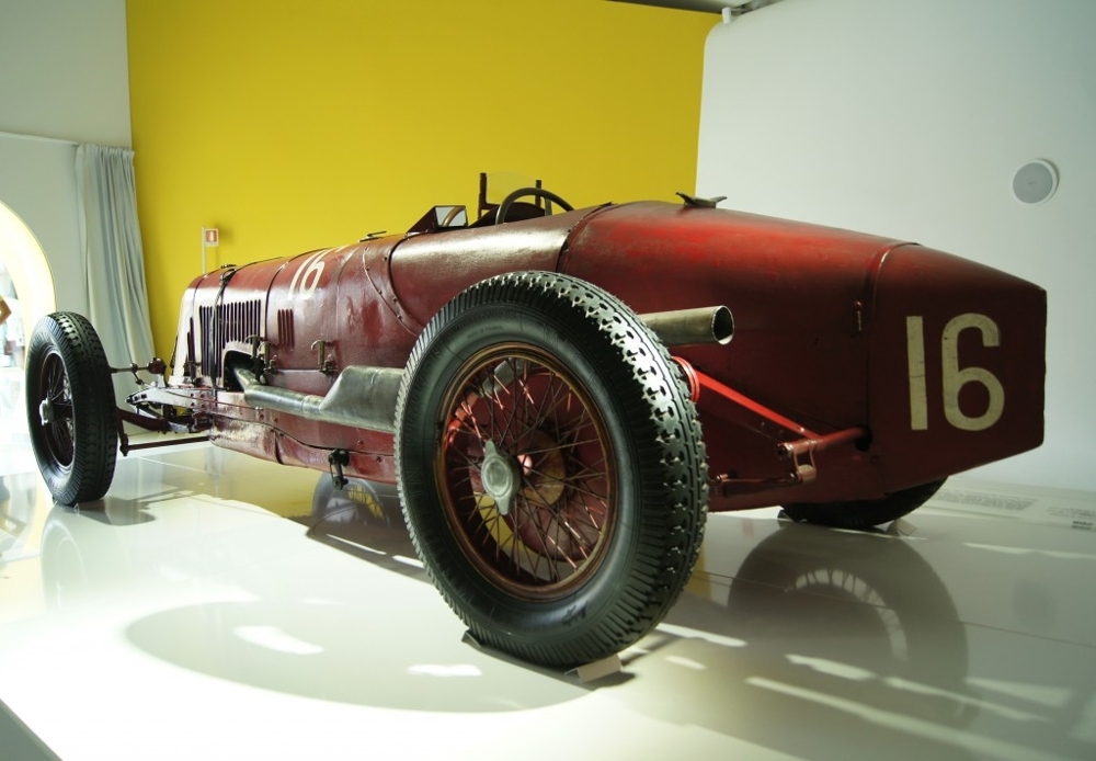 Музей Maserati в Модене