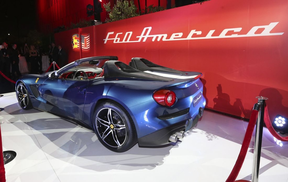 В Беверли-Хиллз Ferrari представила F60 America