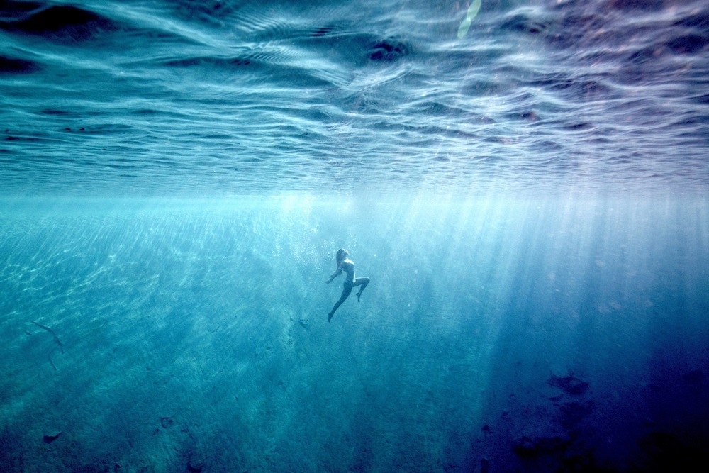 Йога под водой – подборка фотографий