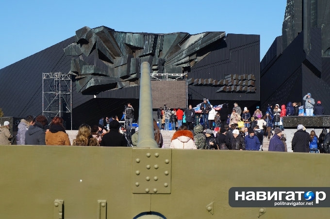 В Донецке почтили память героев Великой Отечественной и защитников ДНР