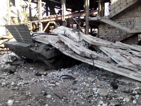 Донецкий аэропорт и ополченцы после тяжёлых боёв