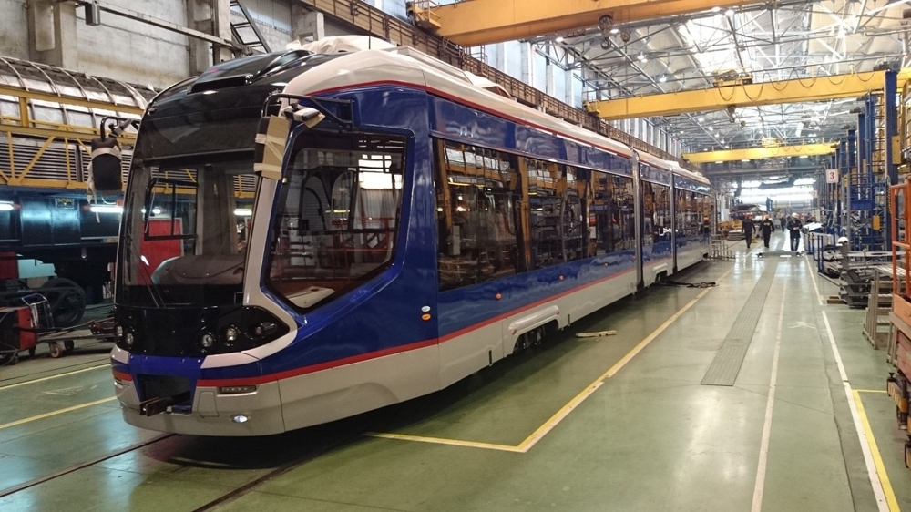 Тверской вагоностроительный завод презентует низкопольный трамвай