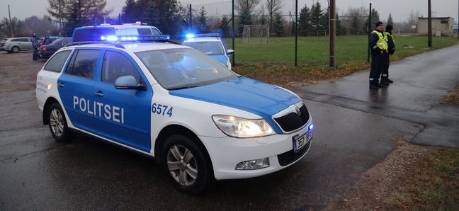 В вильяндиской (Эстония) школе ученик застрелил учительницу