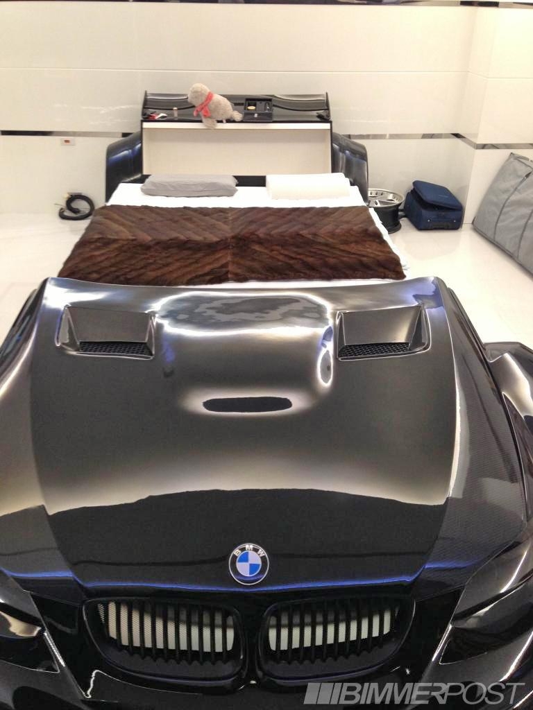 Кровать BMW