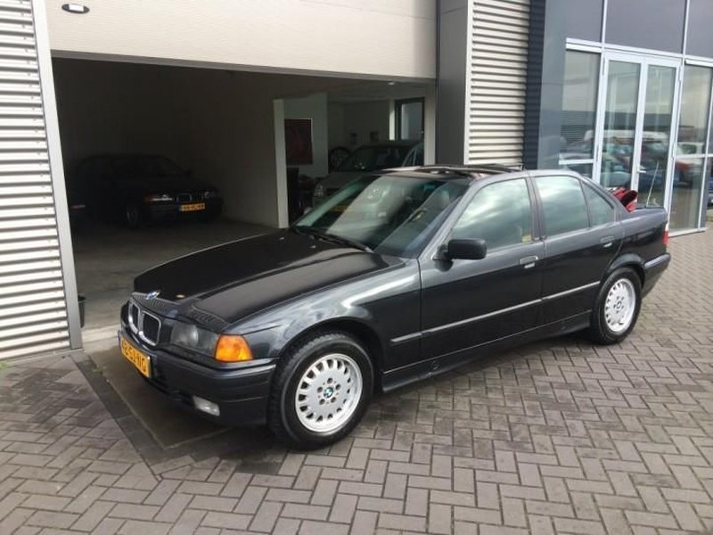 Найдено на eBay. BMW 316 Baur 1993