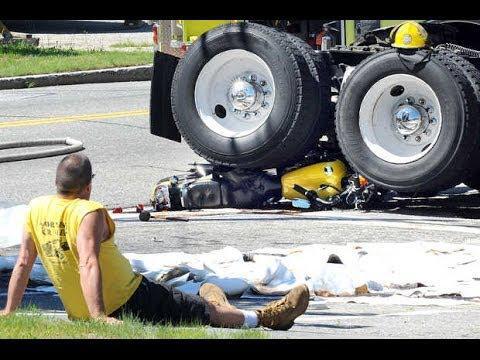 The Luckiest MOTORCYCLE crashes ever Caught on Camera - WorldWide 