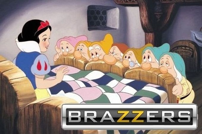 Как логотип Brazzers может опошлить обычные фотографии