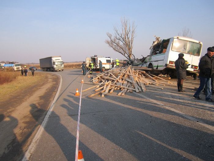 В аварии с автобусом в Нижегородской области погибли семь человек