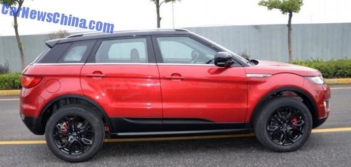 Неплохая копия Range Rover Evoque