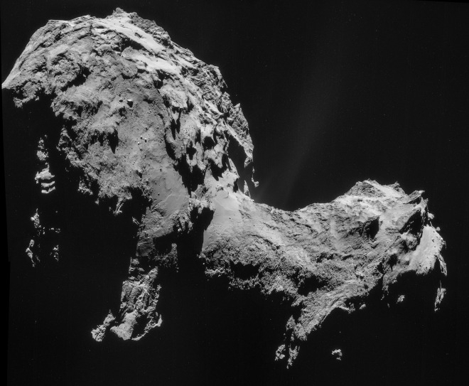 Первая в истории посадка спускаемого аппарата на поверхность кометы  