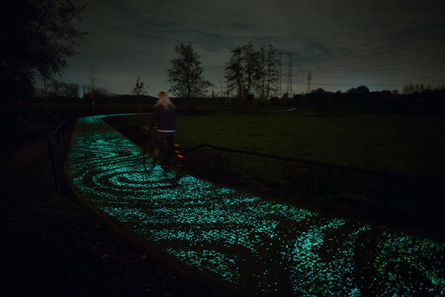 Уникальная велосипедная дорожка в Нидерландах
