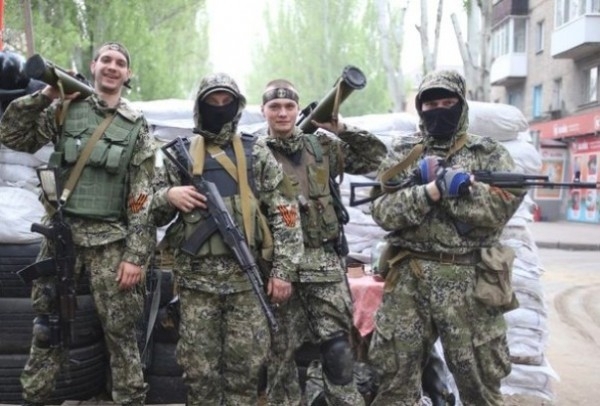 Разведгруппа ополчения захватила знамя элитной украинской части