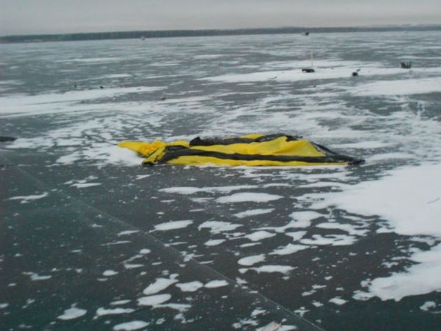 Пьяный водитель насмерть сбил женщину-рыбака на пруду