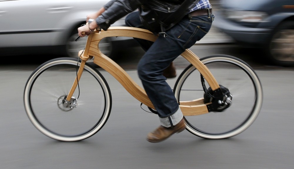 Готовы ли вы заплатить 4000 евро за деревянный электронный велосипед?