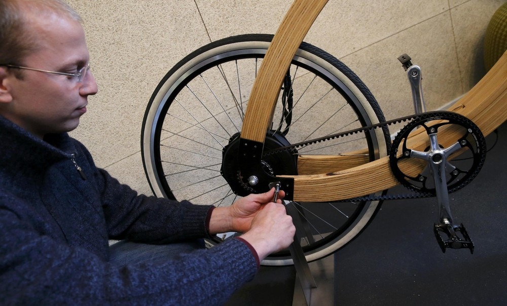 Готовы ли вы заплатить 4000 евро за деревянный электронный велосипед?
