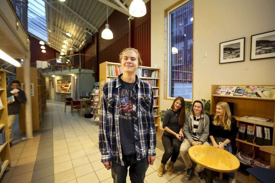 В шведской школе мальчик Рагнар хочет надеть платье 