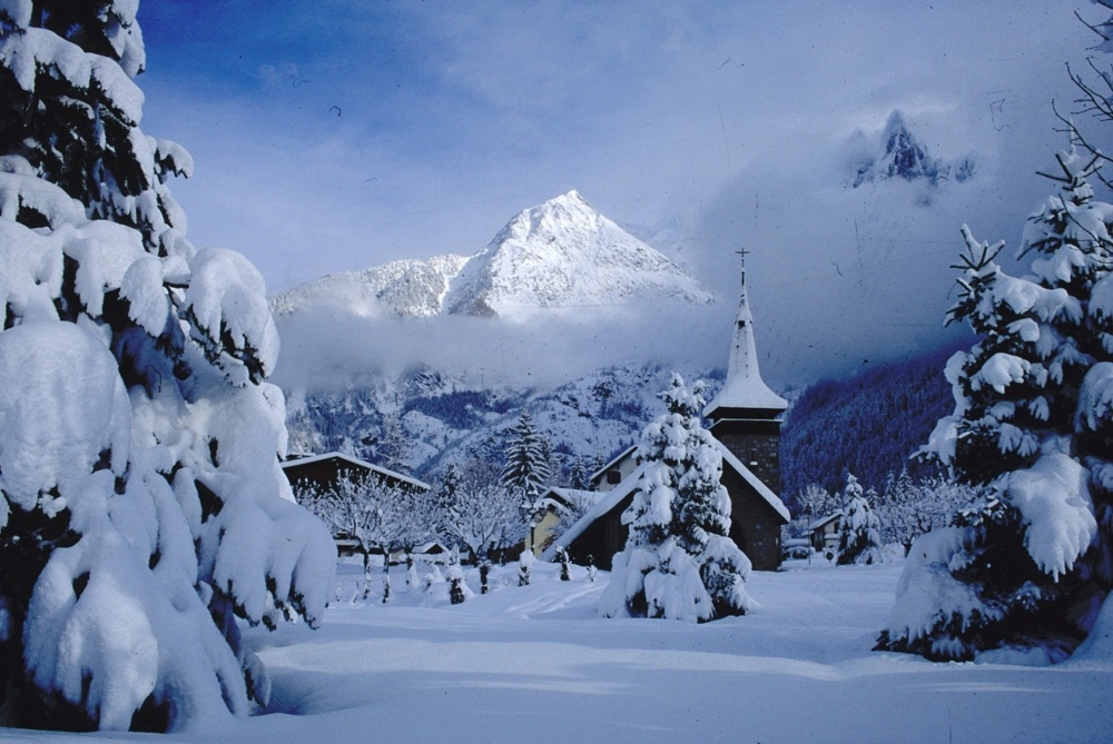 6 мест, очаровывающих снегом