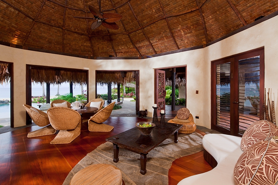 Роскошный отель Laucala на частном острове архипелага Фиджи