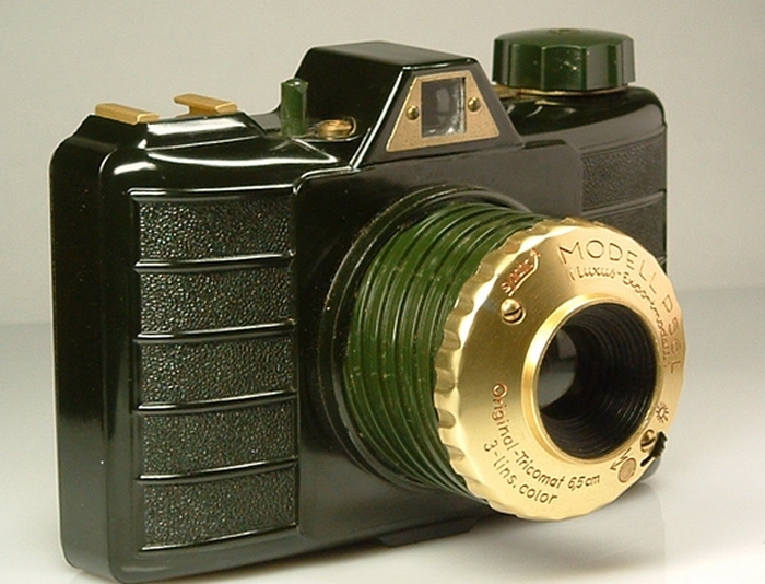 Уникальная коллекция антикварных фотоаппаратов