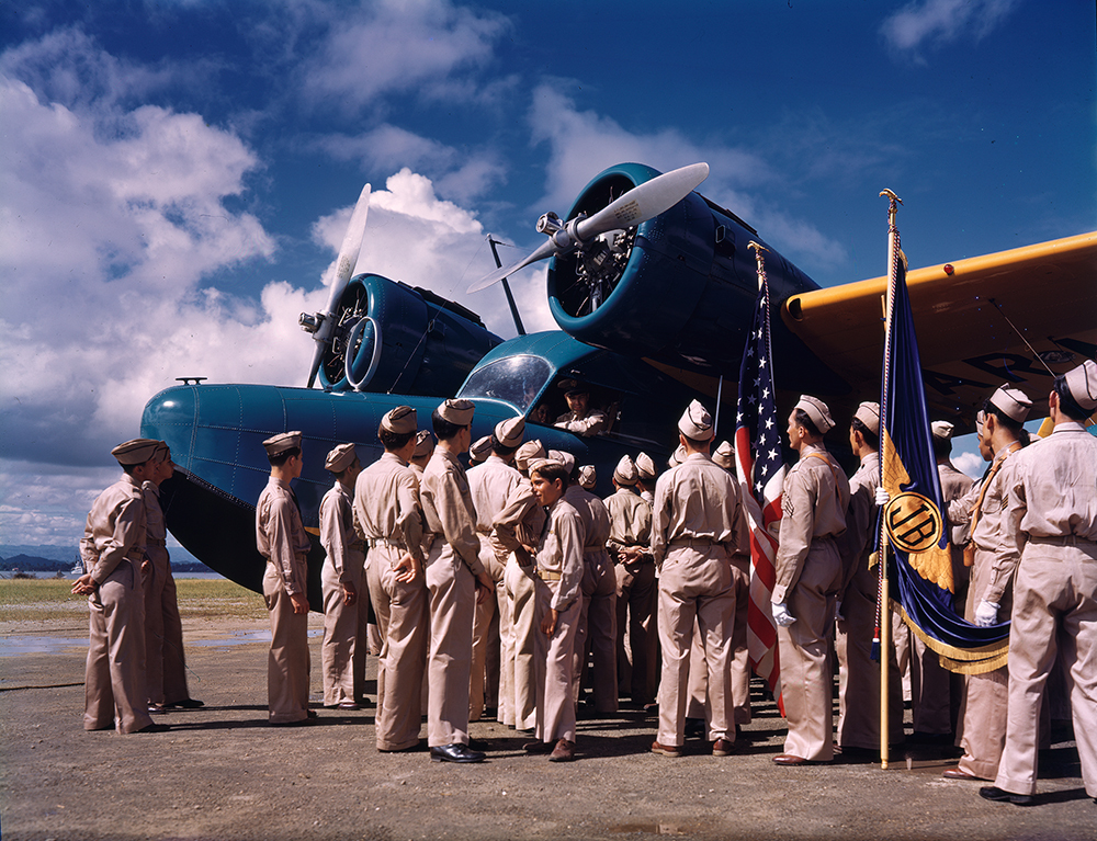 Уникальные фотографии Америки 1940-х в цветах Кодахром