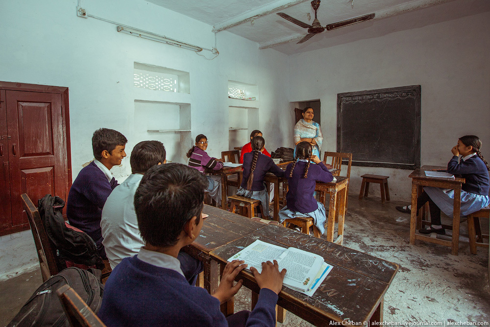 Как проходит первый урок в индийской школе