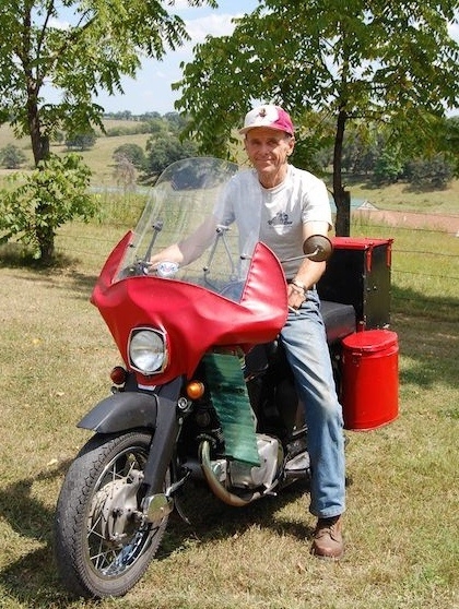 Фермерский мотоцикл с пробегом 335 000 км