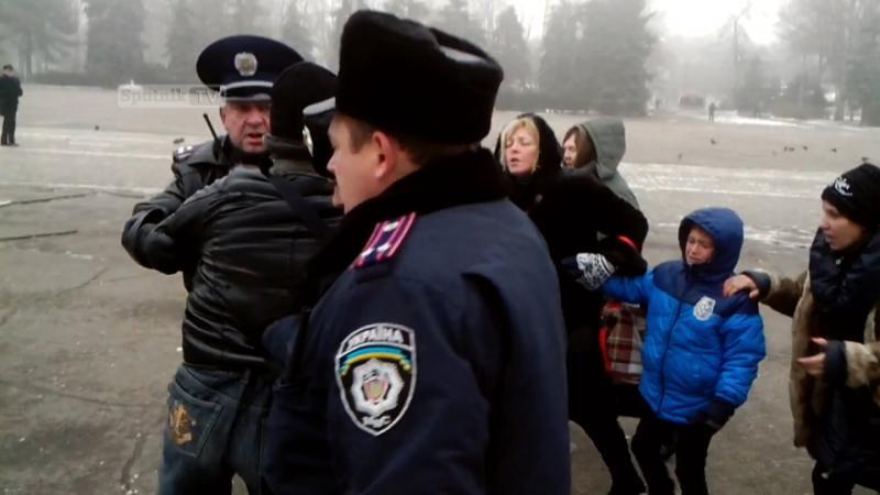 Одесса: Милиция задержала активиста "Куликово поле" за ношение георгиевской ленты 