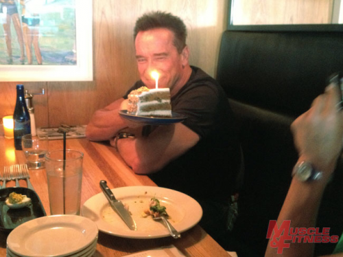 Arnold Schwarzenegger на обложке  Muscle & Fitness