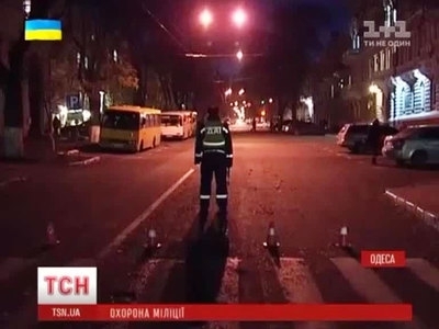 Мощный взрыв произошел в офисном здании в центре Одессы