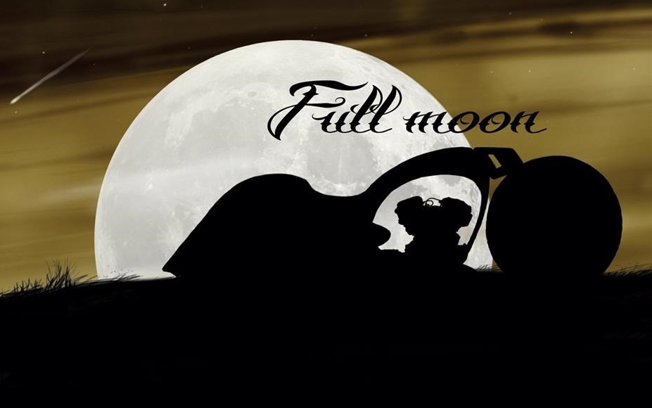 Концепт мотоцикла Akrapovic "Full Moon"