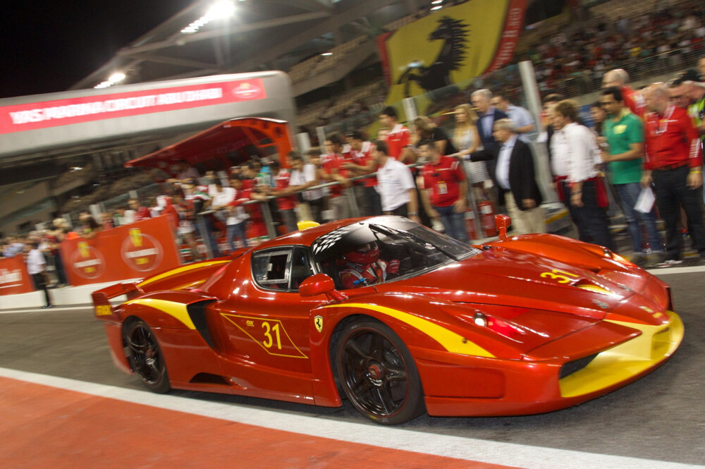 Самый мощный суперкар от Ferrari - FXX K