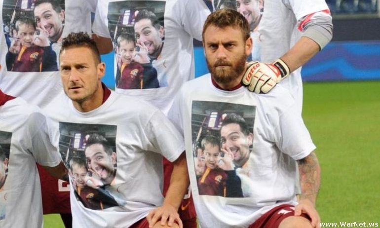 Футболисты «Ромы» почтили память своих болельщиков 
