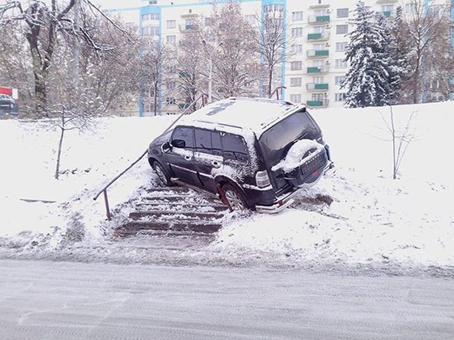 Неудачные примеры парковки