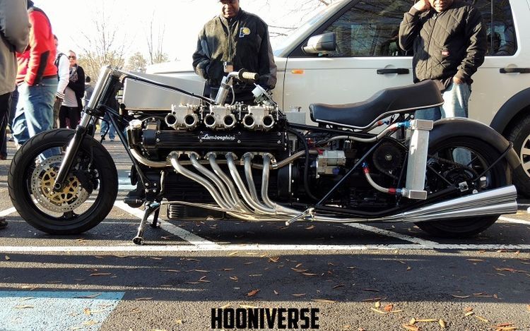 Мотоцикл с двигателем Lamborghini