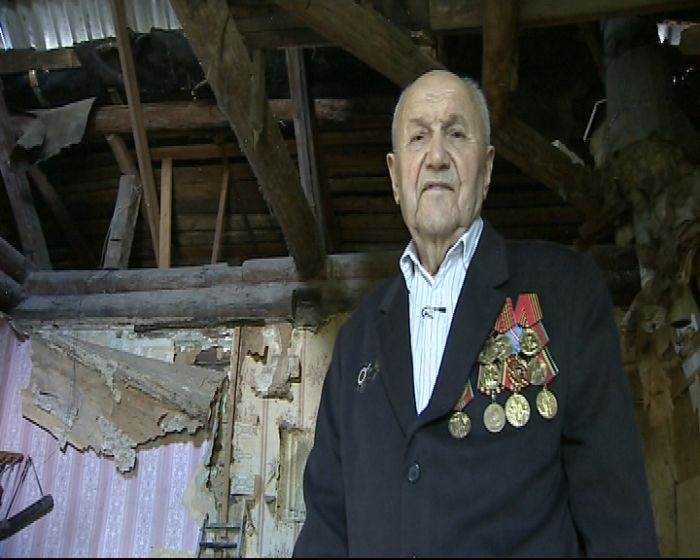 В Подмосковье ветеран ВОВ остался без крыши над головой