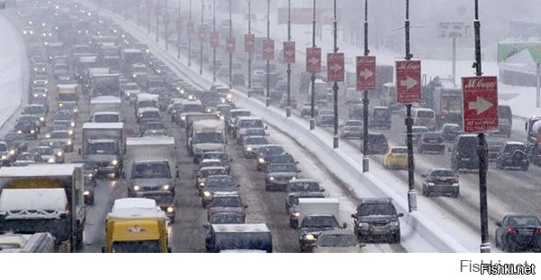 17 декабря, загруженность дорог Москвы достигла 10 баллов